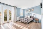 Flat Shakespeare Road in Greater London