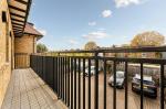 Flat Shakespeare Road in Greater London
