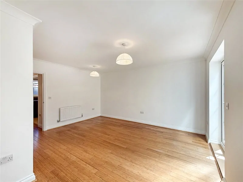 House Sycamore Drive in Mid Sussex