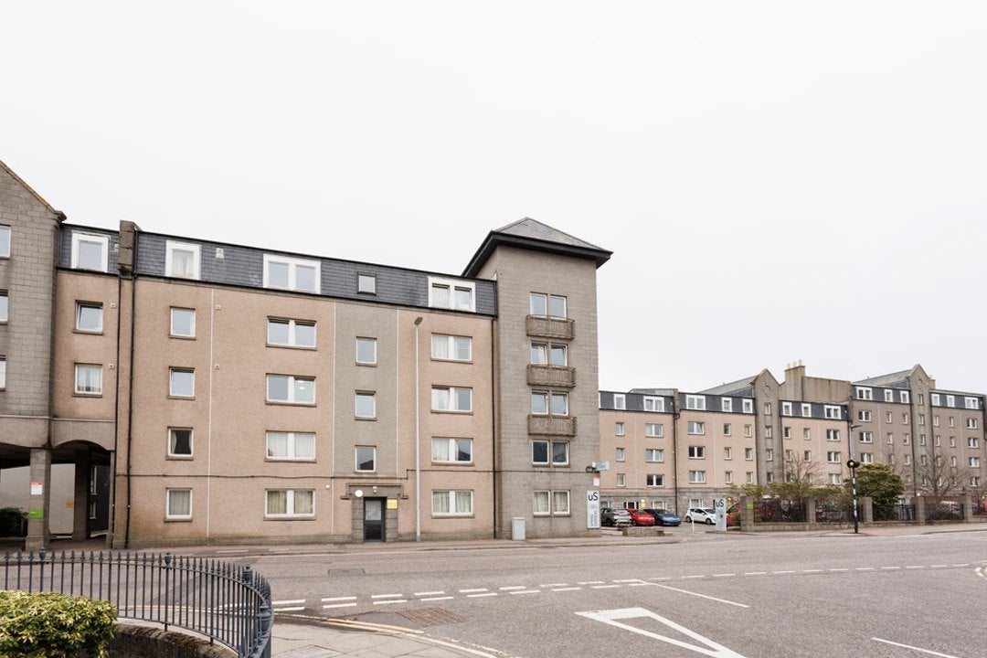Flat Spring Garden in Aberdeen City