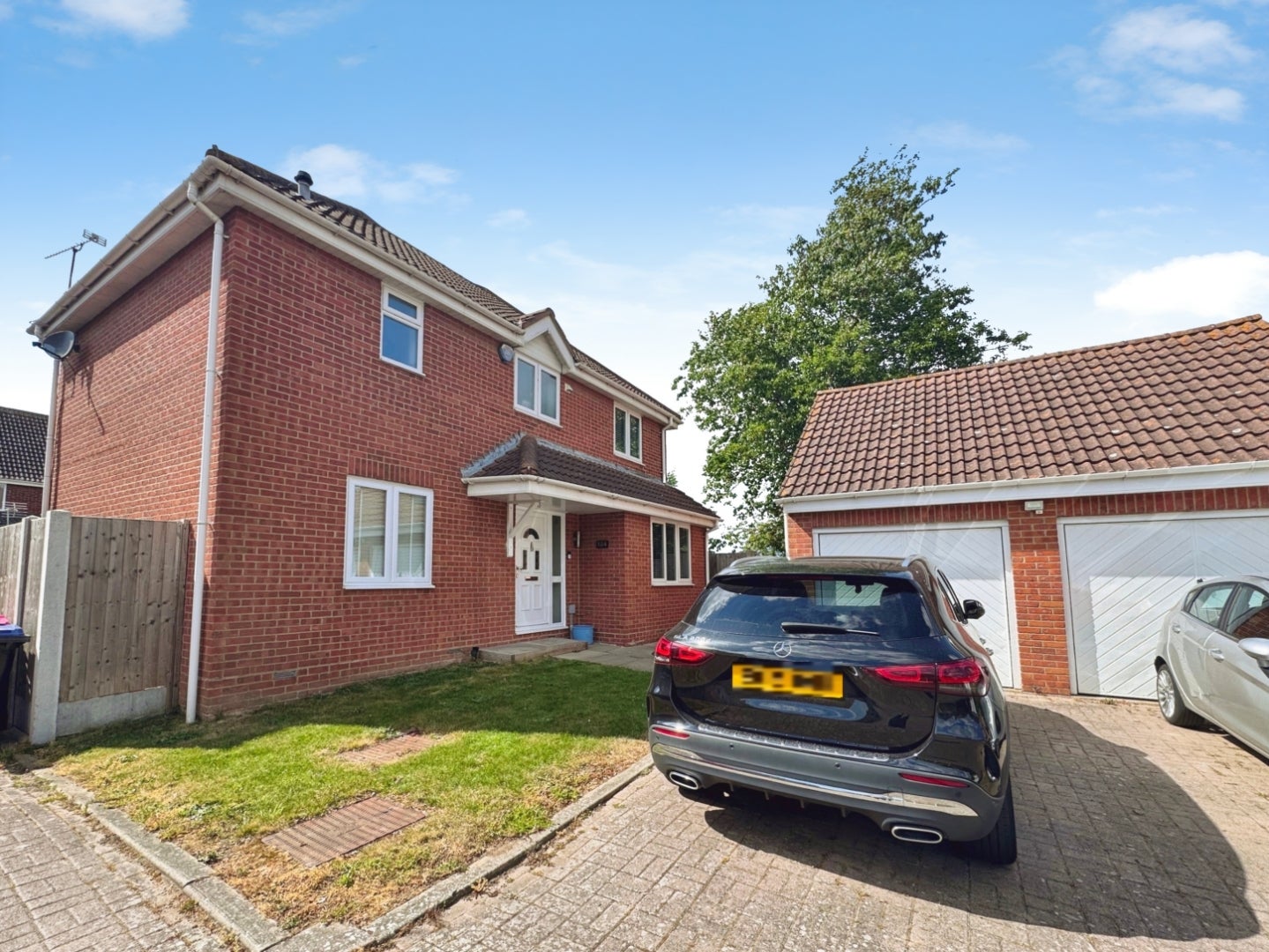 House Datchet Drive in Southend-on-Sea