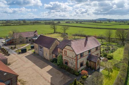 House Mapperton Hill in Gillingham