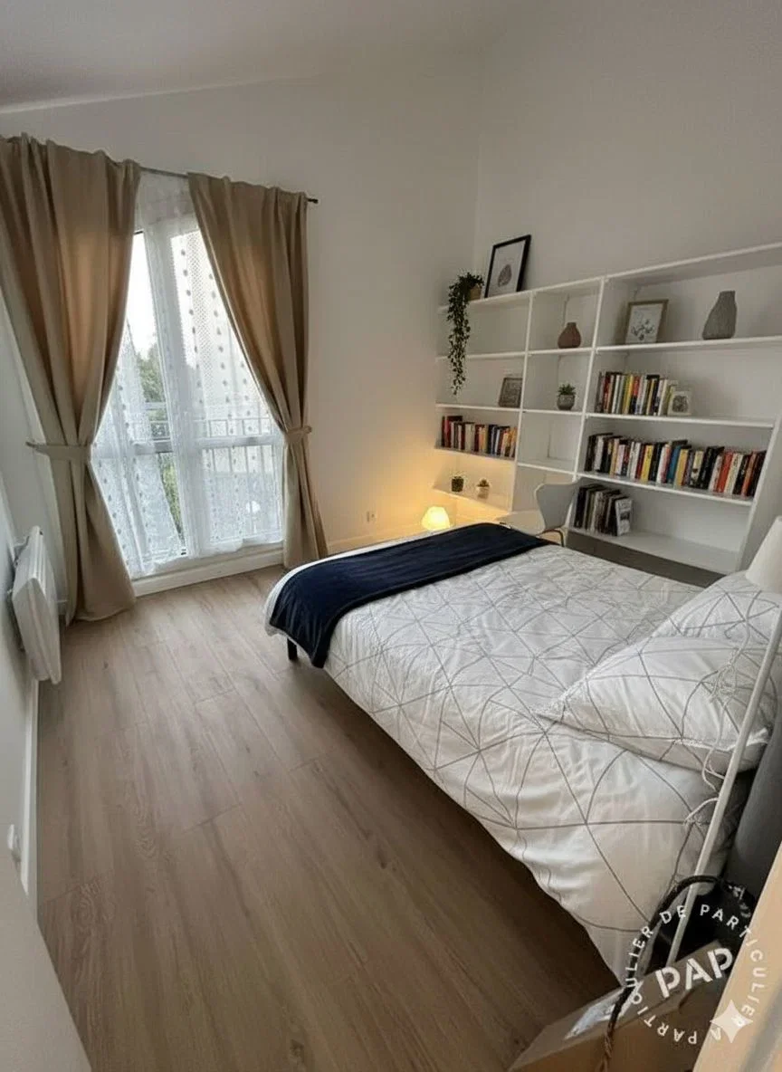 Chambre Cours du Buisson à Noisiel