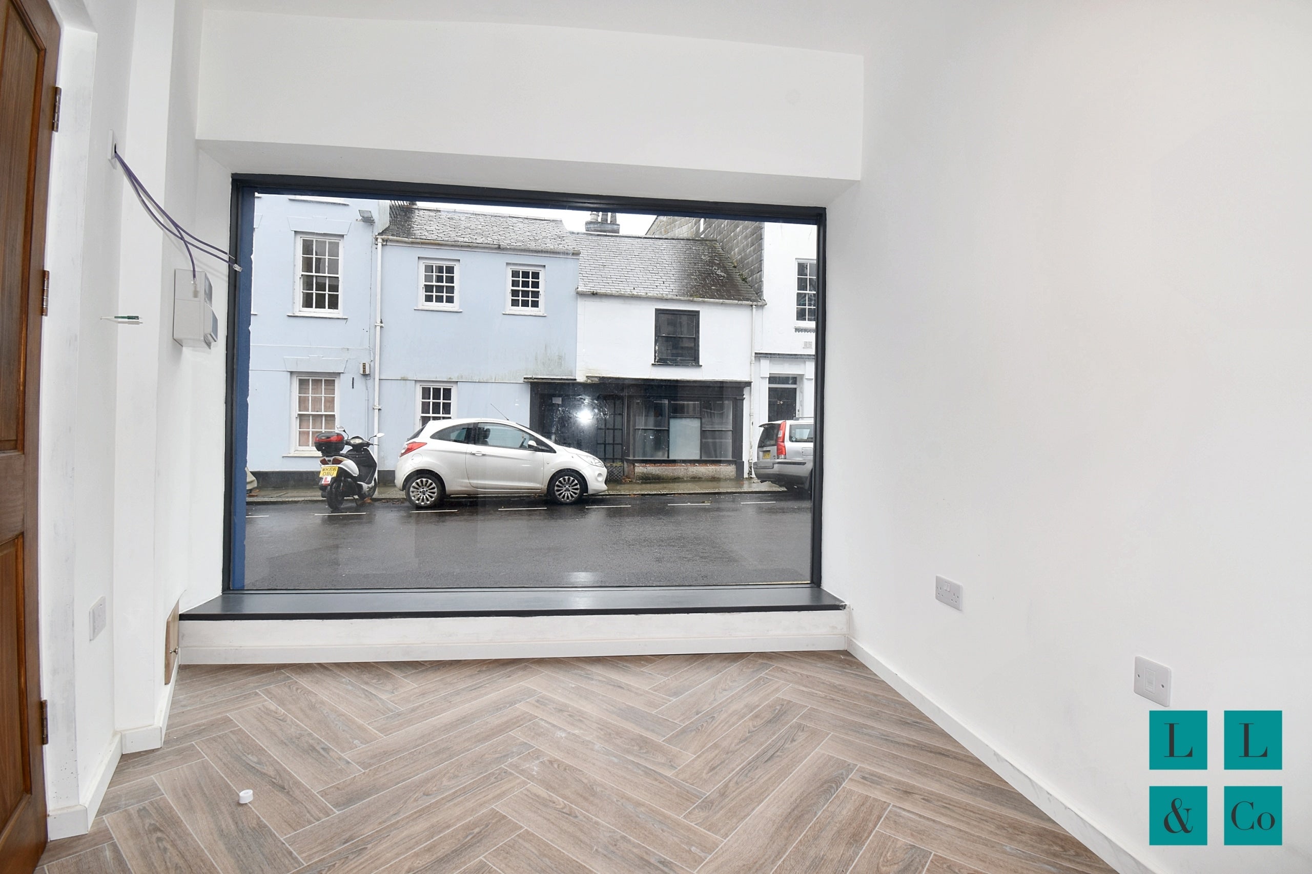 Flat Broad Street in Penryn