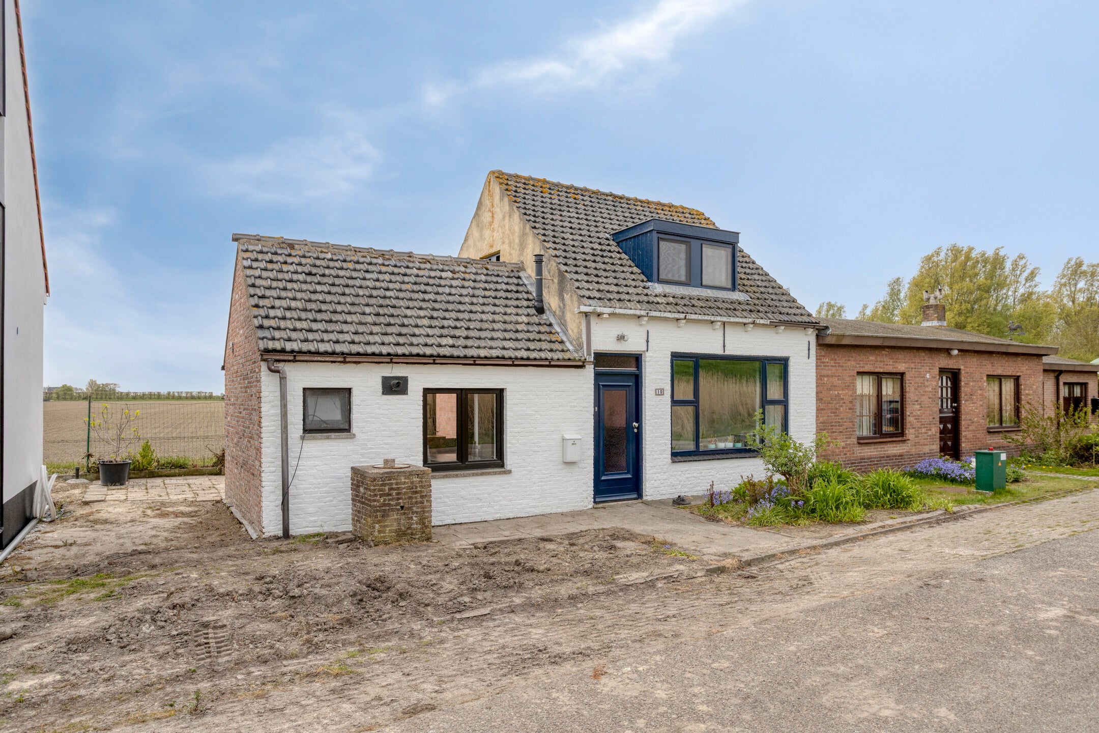Huis Dijkeputten 10 in Hoofdplaat