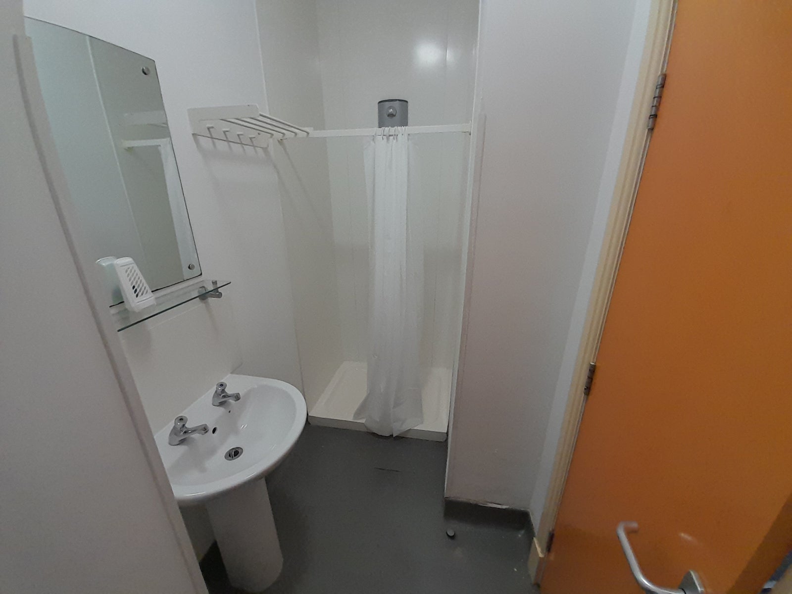 Flat Kirkgate in Wakefield