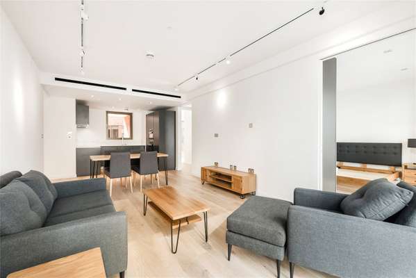 Flat Greycoat Street in City of Westminster