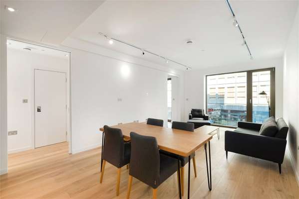 Flat Greycoat Street in City of Westminster