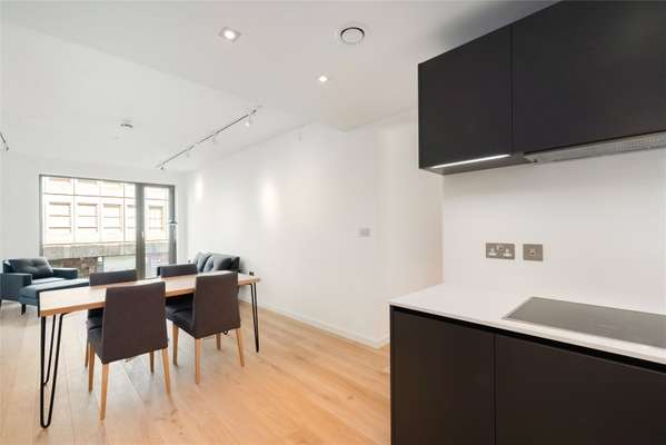 Flat Greycoat Street in City of Westminster