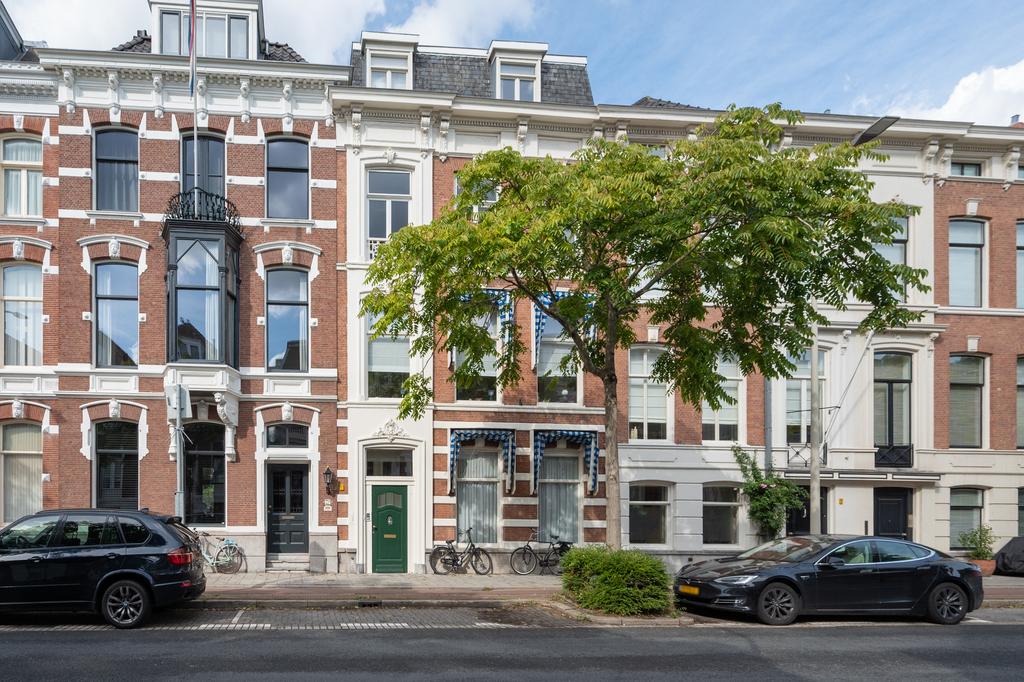 Appartement Laan Copes van Cattenburch in Den Haag