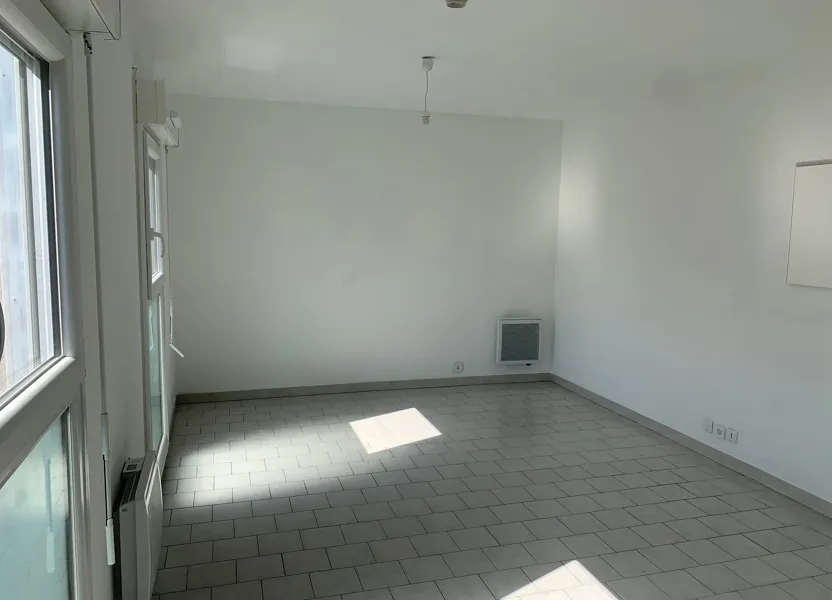 Appartement Rue Arnavielle à Nîmes