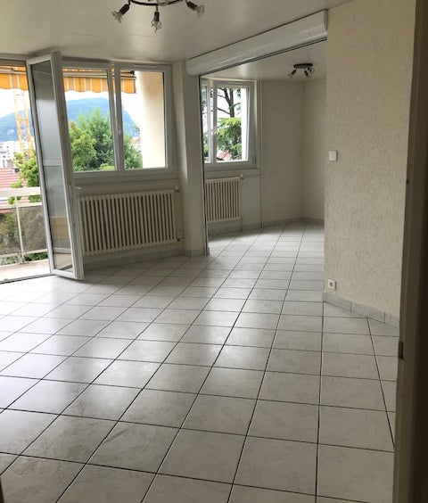 Flat Rue Sadi Carnot in Ville-la-Grand