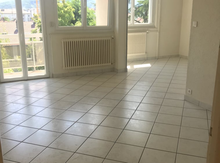 Flat Rue Sadi Carnot in Ville-la-Grand
