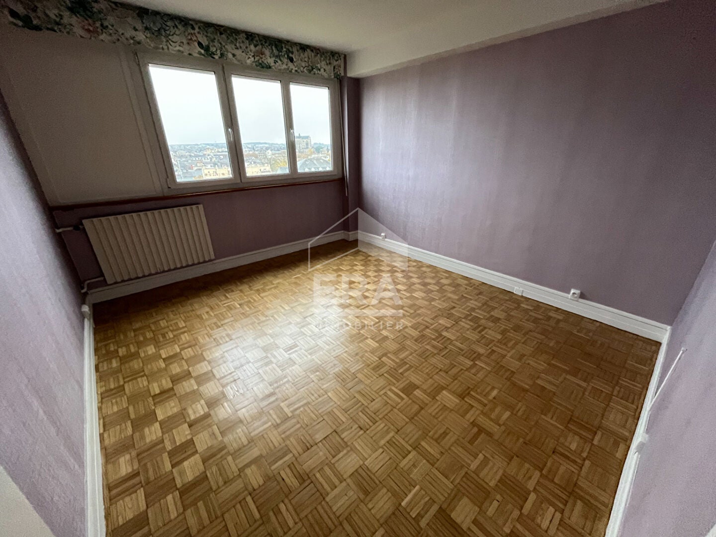 Flat Rue Pierre Belon in Le Mans