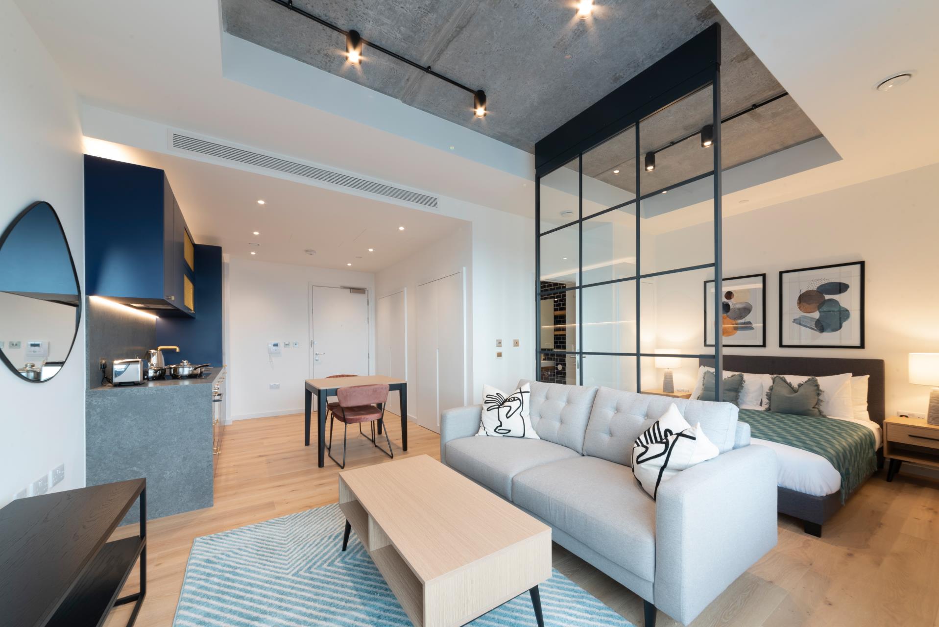 Flat Orchard Place in Greater London