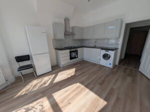 Flat Goldhawk Road in Greater London