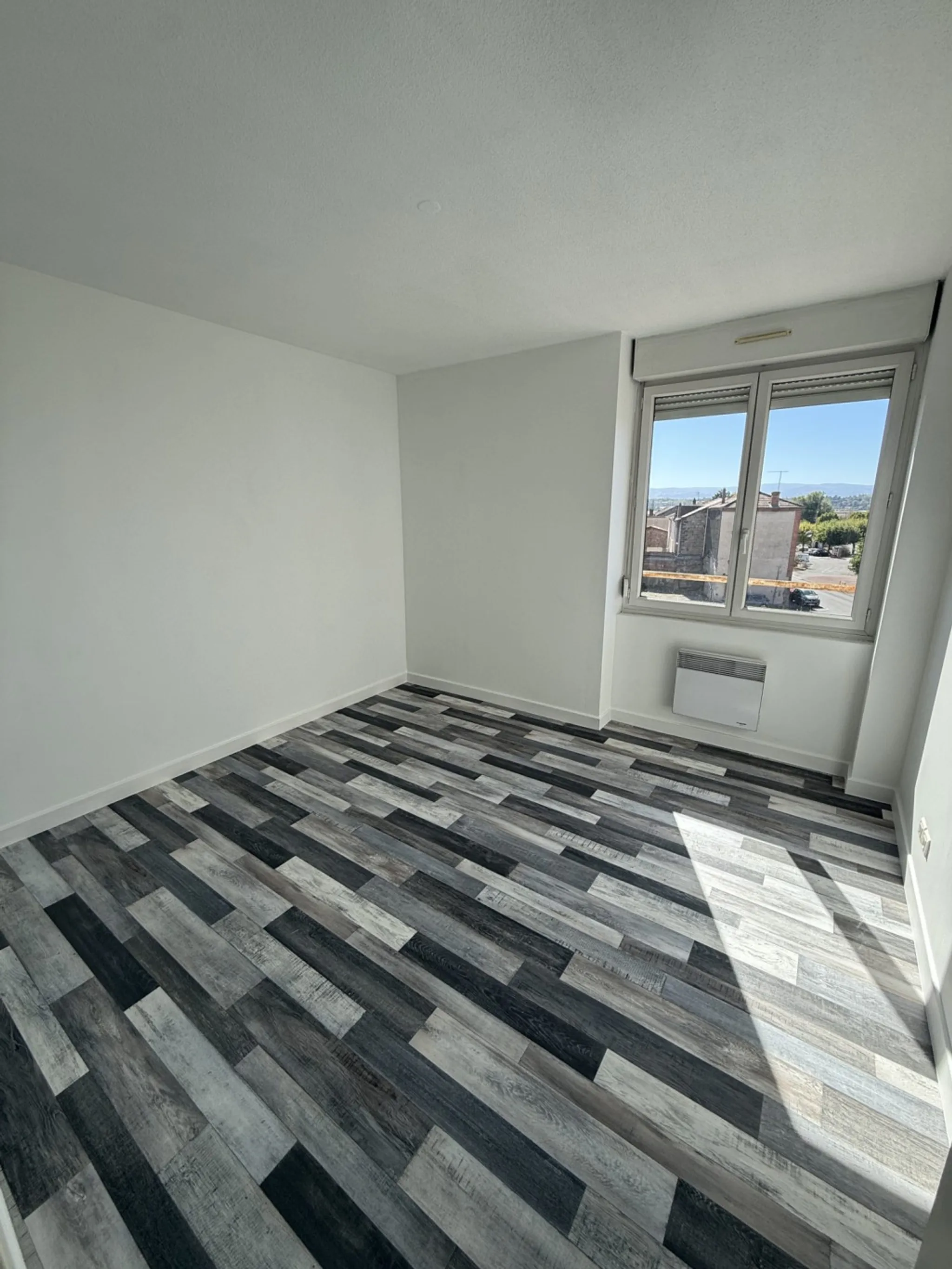 Flat Rue du Rival in Montrond-les-Bains