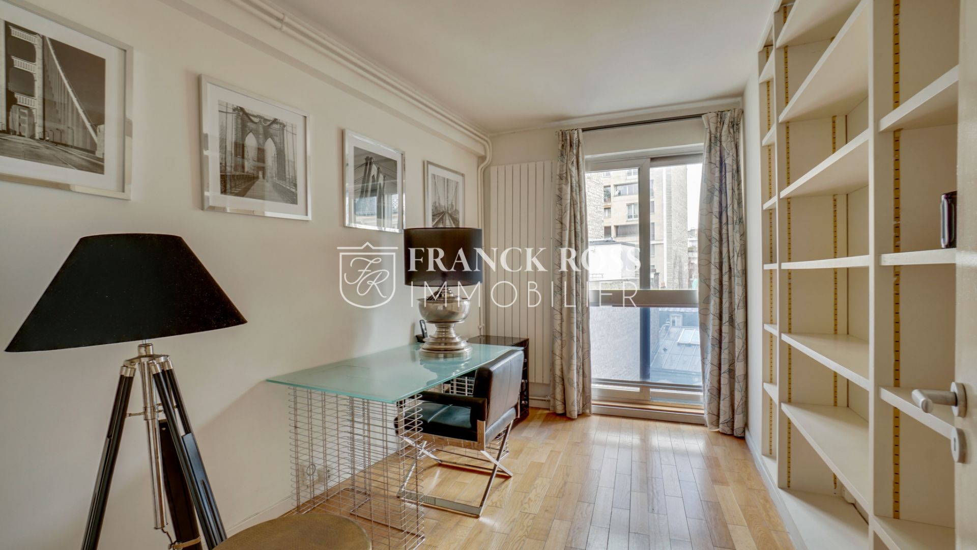 Appartement Rue de la Tour à Paris