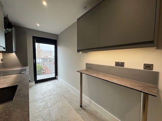 Flat Winifred Street in Leicester