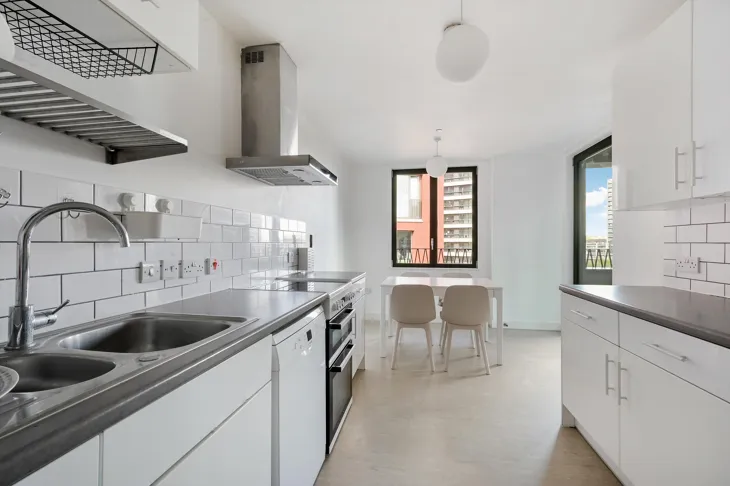 Flat York Way in Greater London