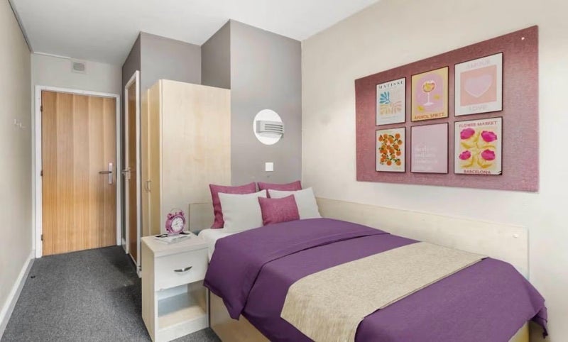 Room Corporation Street in Birmingham