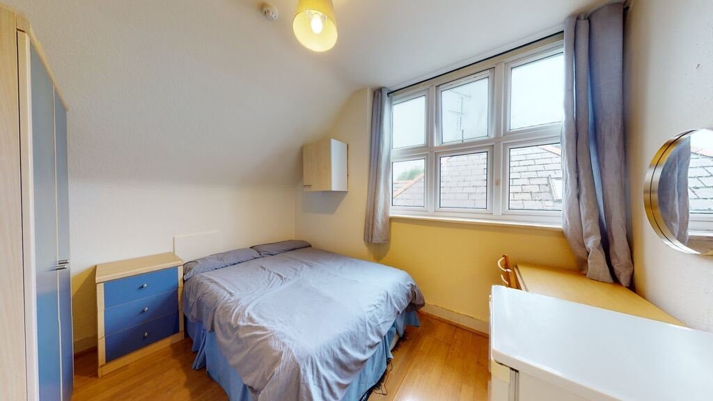 Room Anson Road in Greater London
