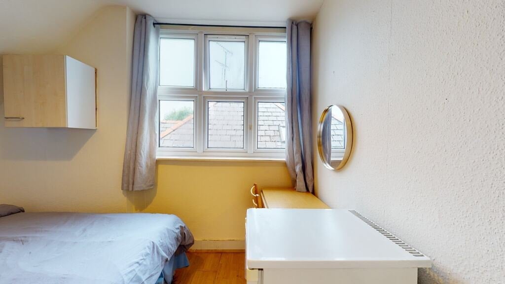 Room Anson Road in Greater London