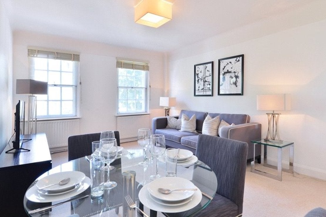 Flat Fulham Road in Greater London