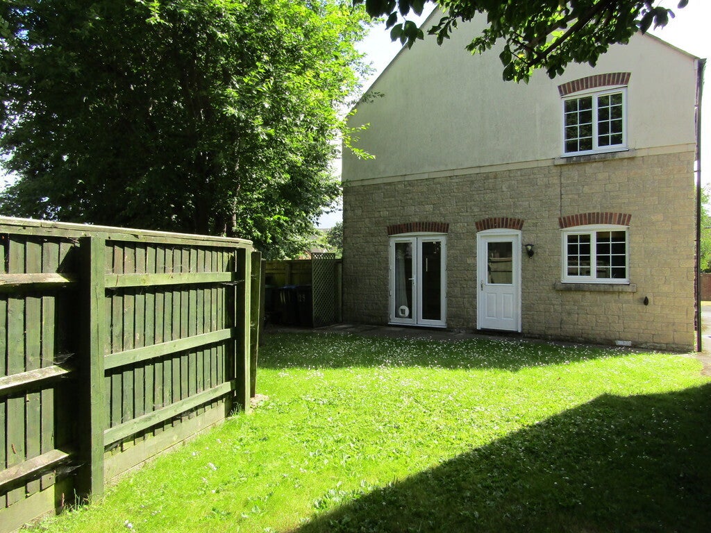 House Giles Hollow in Warminster