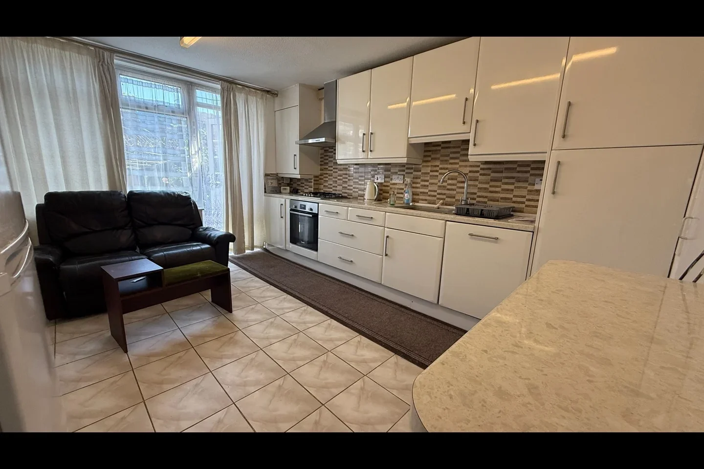 House Lyneham Walk in Greater London