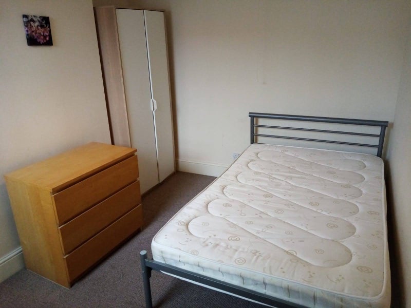 Room Burford Road in Nottingham