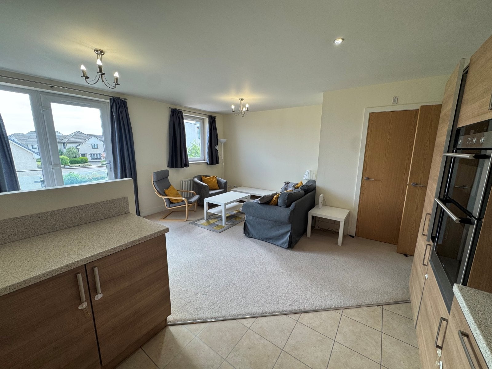Flat Burnbrae Drive in City of Edinburgh