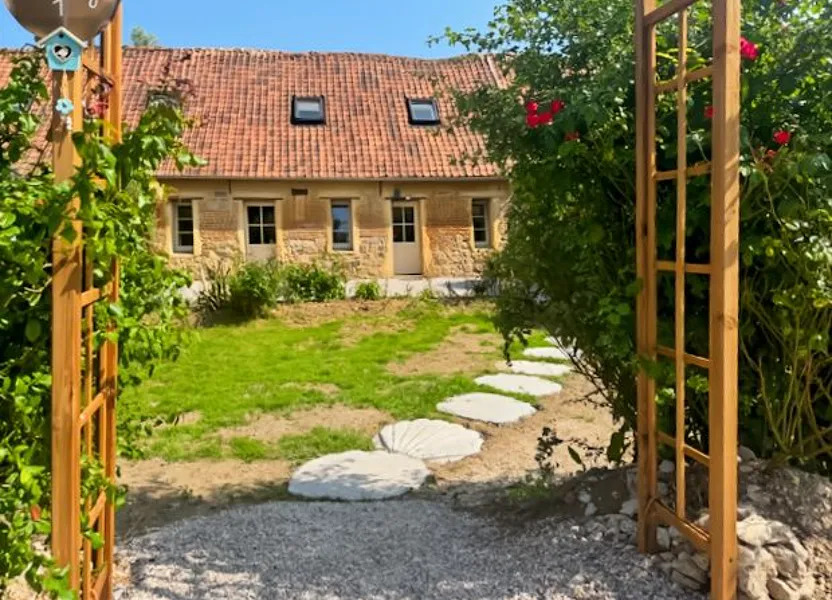 Maison Rue de Séquières à Lacres