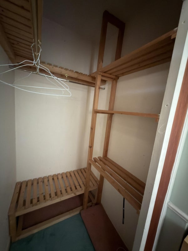 Room York Road in Greater London
