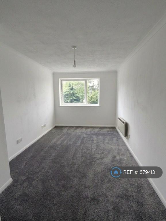 Flat Hansart Way in Greater London