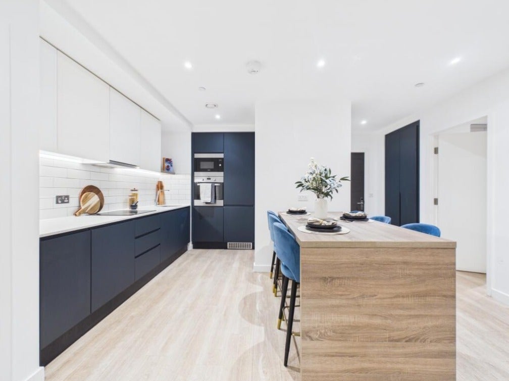 Flat King Street in Greater London