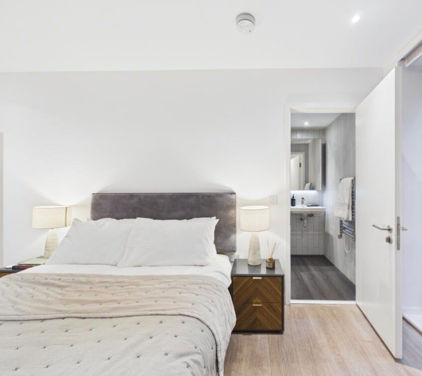 Flat King Street in Greater London