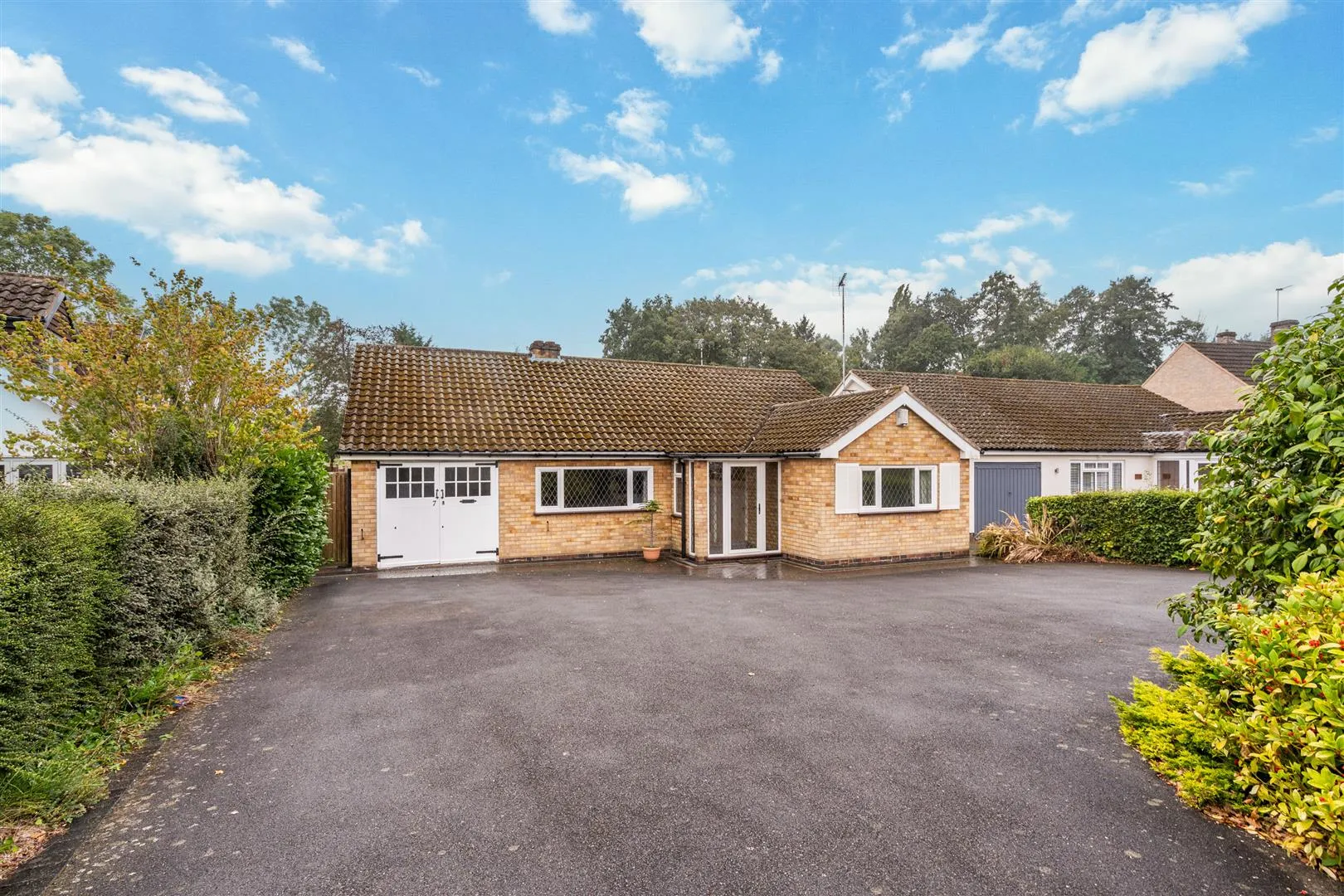 House Westfield Close in Metropolitan Borough of Solihull