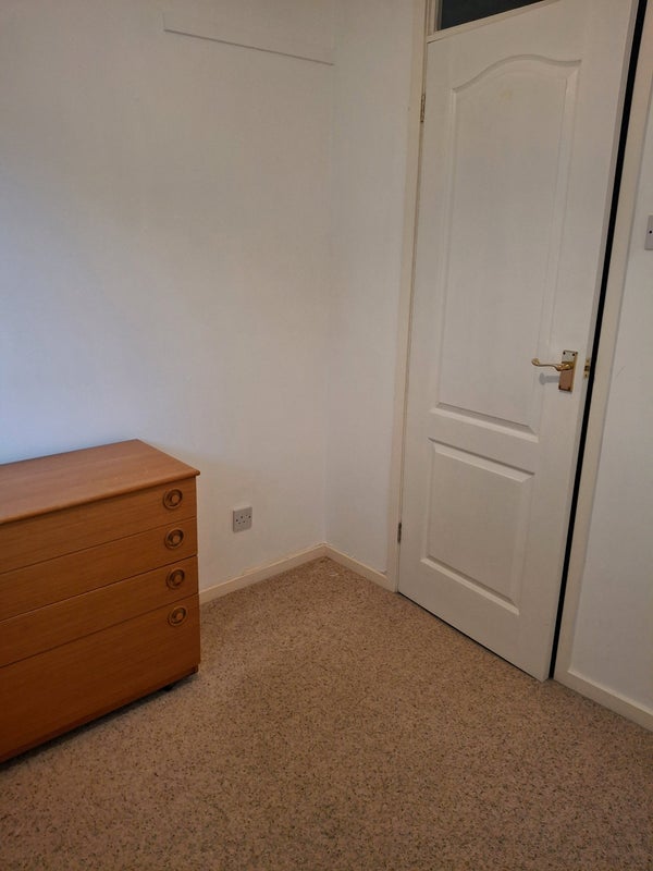 Room Birch Grove in West Moors