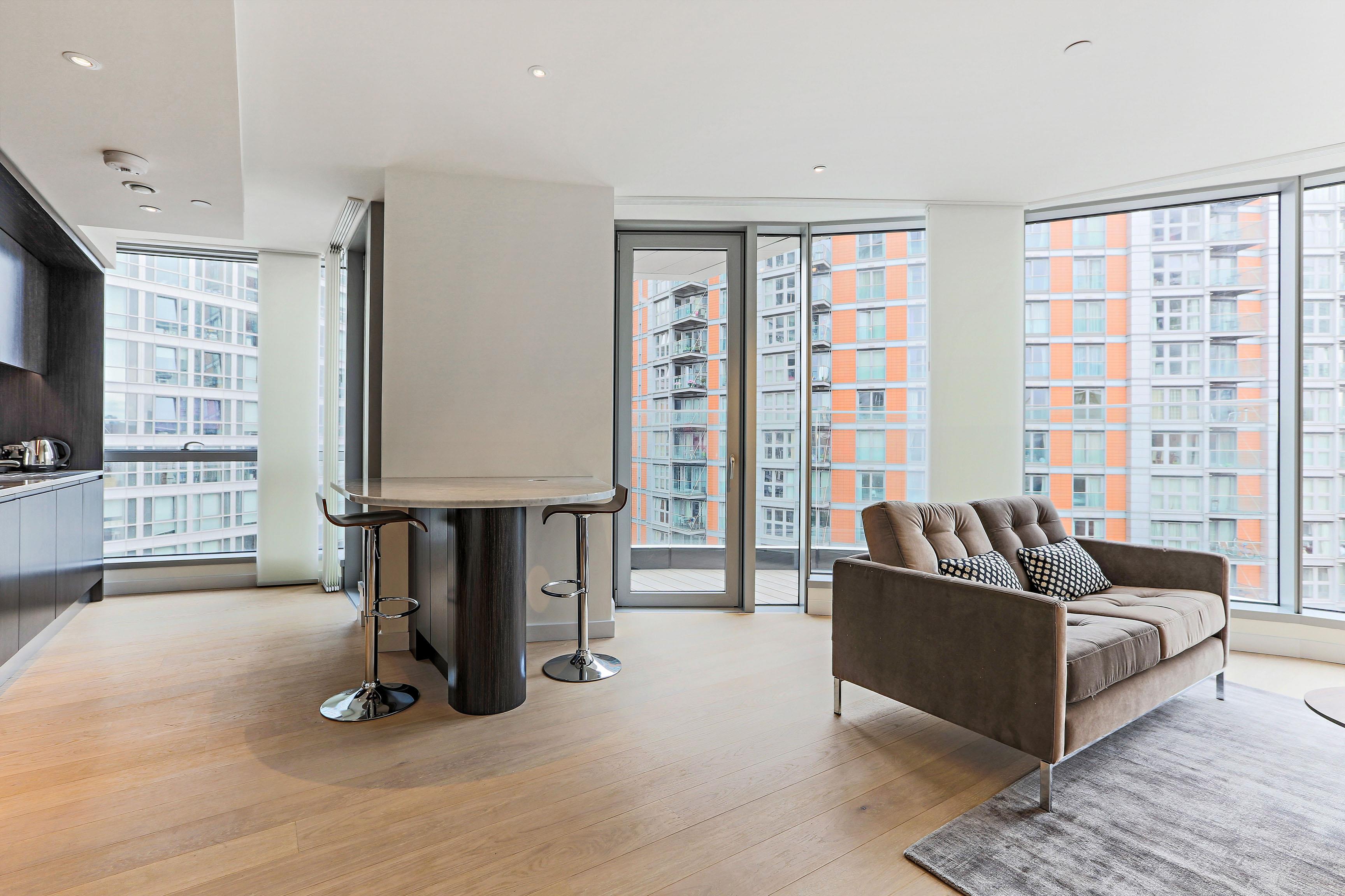 Flat Burdett Road in Greater London