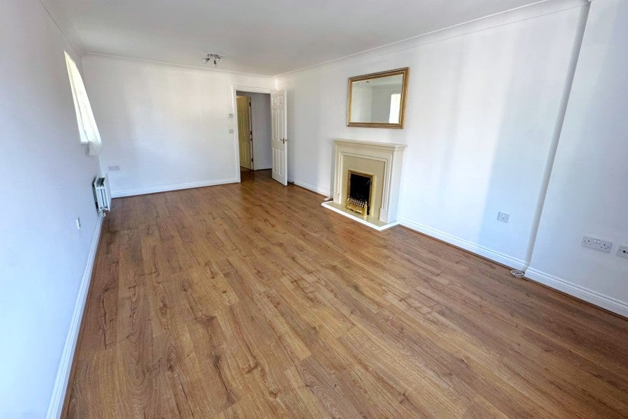 Flat Copse Road in Woking