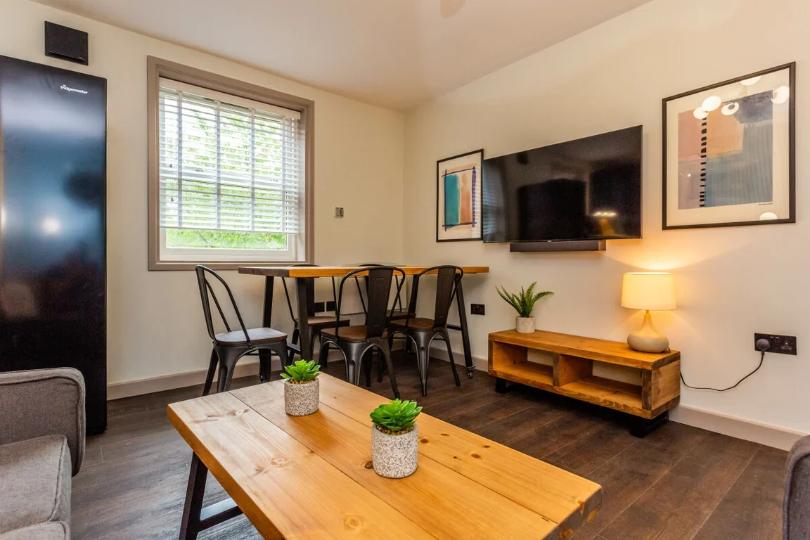 Flat Brass Thill in Durham