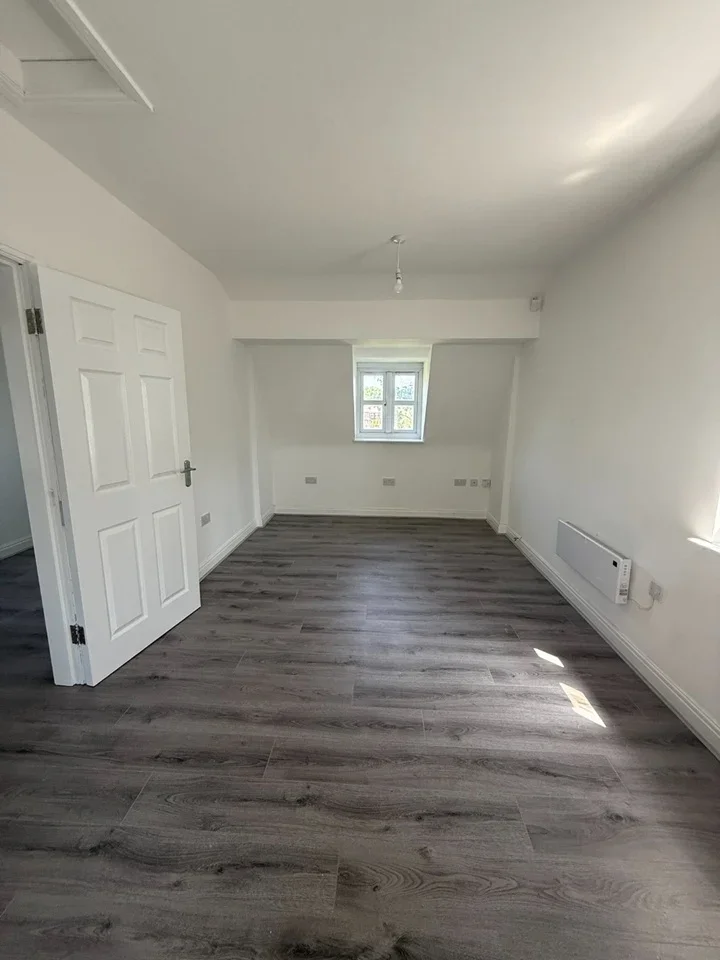 Flat Quarry Gardens in Huyton