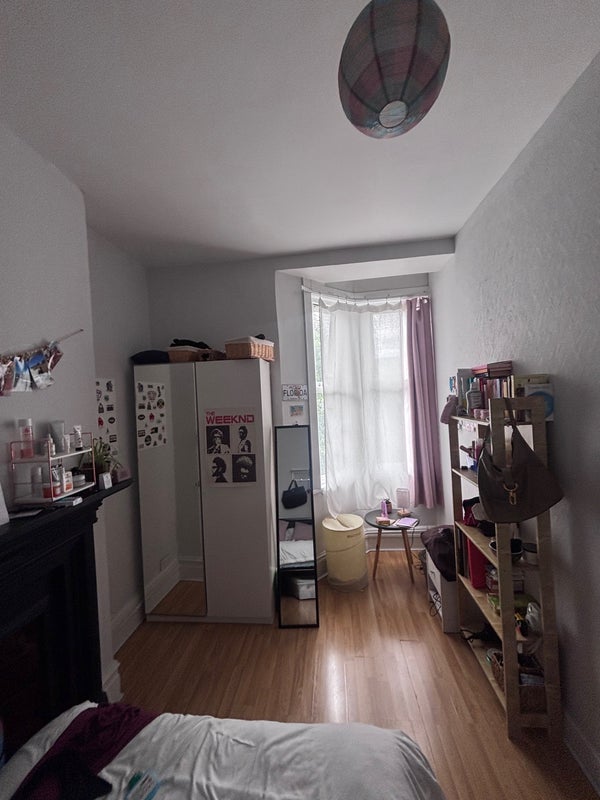 Room Green Lanes in Greater London