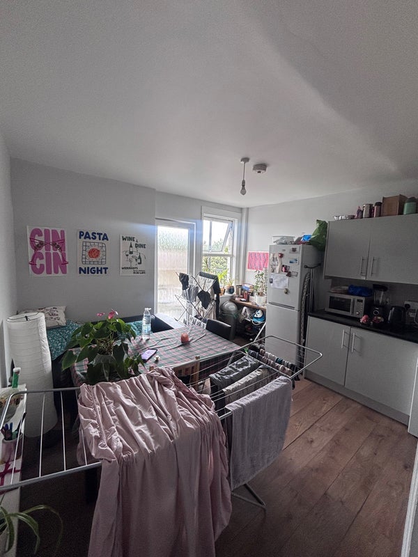 Room Green Lanes in Greater London