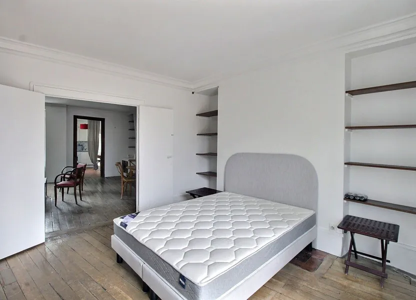Flat Boulevard Raspail in Paris
