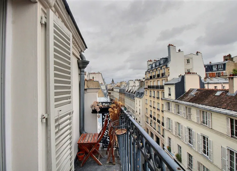 Flat Boulevard Raspail in Paris