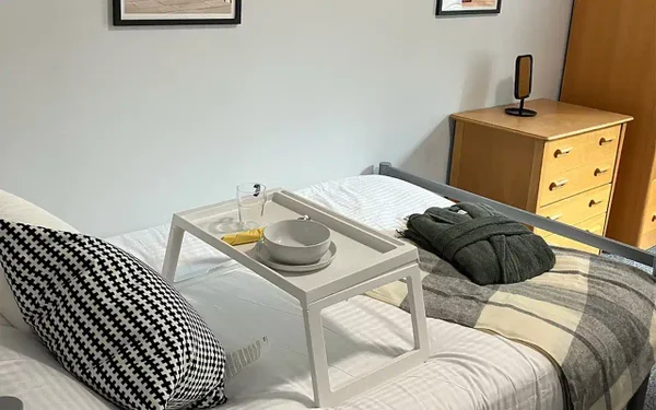 Flat Cricklewood Lane in London