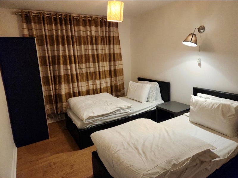 Room Cardiff Road in Nantgarw
