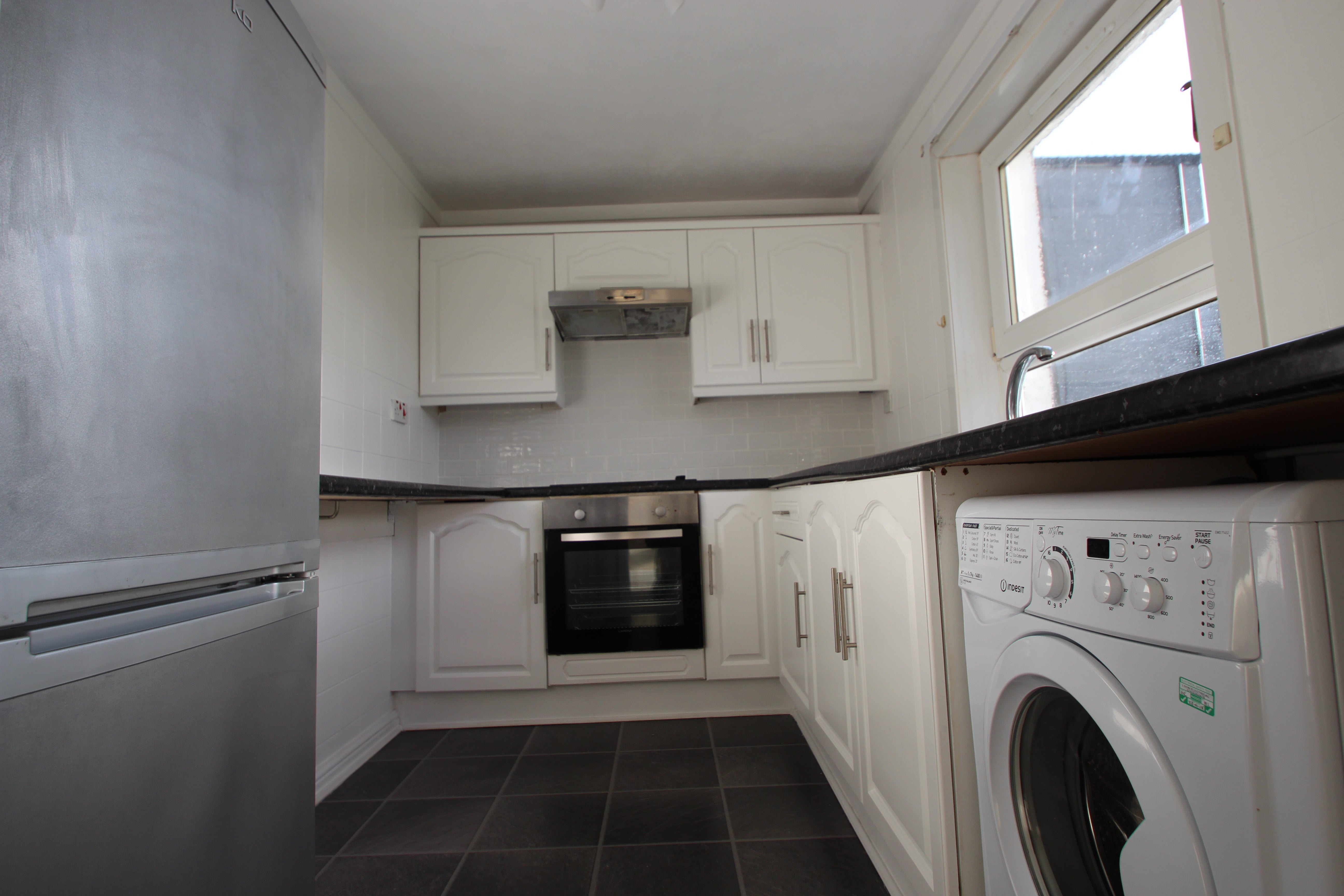Flat Rowan Road in Cumbernauld